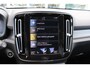 Volvo XC40 T3 Automaat R-Design | Adapt. Cruise | El. Trekhaak | Park assist V+A | Draadloze telefoonlader