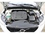 Volvo XC40 T3 Automaat R-Design | Adapt. Cruise | El. Trekhaak | Park assist V+A | Draadloze telefoonlader
