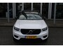 Volvo XC40 T3 Automaat R-Design | Adapt. Cruise | El. Trekhaak | Park assist V+A | Draadloze telefoonlader