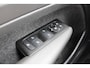 Volvo XC40 T3 Automaat R-Design | Adapt. Cruise | El. Trekhaak | Park assist V+A | Draadloze telefoonlader