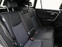 Toyota RAV4 2.5 HYBRID AWD BI-TONE + TREKHAAK | CARPLAY | CAMERA | STUUR/STOELVERWARMING
