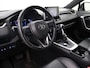 Toyota RAV4 2.5 HYBRID AWD BI-TONE + TREKHAAK | CARPLAY | CAMERA | STUUR/STOELVERWARMING
