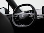 MG 4 MG4 64 kWh Luxury AUTOMAAT | CAMERA | NAVIGATIE | APPLE CARPLAY | HALF STOF-LEDEREN BEKLEDING | WINTERPAKKET | ELEKTRISCHE STOEL |