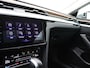 Volkswagen Arteon Shooting Brake 1.4 TSI eHybrid Elegance Business+ 218PK DSG Panoramadak, Trekhaak, Leder, Standkachel, Achteruitrijcamera, Head-up Display, Stoelverwarming voor + achter, Easy Open, Keyless, Alarm, 18'' LM Velgen