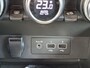 Renault Clio 1.0 TCe Intens | Parkeerhulp | Navigatie | 17" Lichtmetalen Velgen | Dealer Onderhouden