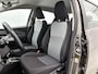 Toyota Yaris 1.5 Hybrid Active | Climate control | Metallic lak | Achteruitrijcamera |