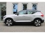 Volvo EX40 Single Motor Extended Range Ultra 82 kWh | Panoramadak | Semi-elektrische trekhaak | 360° camera | Verwarmbare voorstoelen+stuurwiel | Premium audio by Harman Kardon | BLIS | Elek. Bed. voorstoel met Memory | Adaptive Cruise Control |