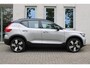 Volvo EX40 Single Motor Extended Range Ultra 82 kWh | Panoramadak | Semi-elektrische trekhaak | 360° camera | Verwarmbare voorstoelen+stuurwiel | Premium audio by Harman Kardon | BLIS | Elek. Bed. voorstoel met Memory | Adaptive Cruise Control |