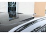 Volvo EX40 Single Motor Extended Range Ultra 82 kWh | Silver Dawn Metallic | Panoramadak | Semi Elek. trekhaak | 360° camera | Verwarmbare voorstoelen | Verwarmbaar stuurwiel | BLIS | Elek. Bed. voorstoel met Memory | Google-Maps navigatie | Adapt. Cruise Control | Harman Kardon audio | Glazen pook