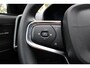Volvo EX40 Single Motor Extended Range Ultra 82 kWh | Panoramadak | Semi-elektrische trekhaak | 360° camera | Verwarmbare voorstoelen+stuurwiel | Premium audio by Harman Kardon | BLIS | Elek. Bed. voorstoel met Memory | Adaptive Cruise Control |