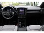 Volvo EX40 Single Motor Extended Range Ultra 82 kWh | Panoramadak | Semi-elektrische trekhaak | 360° camera | Verwarmbare voorstoelen+stuurwiel | Premium audio by Harman Kardon | BLIS | Elek. Bed. voorstoel met Memory | Adaptive Cruise Control |