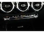 Mercedes-Benz B-klasse B200 Business Solution Automaat / LED / Navigatie  / Lichtmetaal
