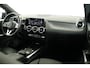 Mercedes-Benz B-klasse B200 Business Solution Automaat / LED / Navigatie  / Lichtmetaal