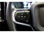 Volvo XC40 1.5 T4 Recharge 155kW/211pk DCT7 Inscription PANORAMADAK + HARMAN/KARDON + EL.TREKHAAK + CRUISE + NAPPA LEER + NAVI SENSUS + BLIS + LANE ASSIST + EL.STOELEN + STUUR-&STOELVERWARMING V&A + 360 CAMERA + KEYLESS + PARKSENSOREN V&A + 19” LM-VELGEN!!