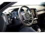 Volvo XC40 1.5 T4 Recharge 155kW/211pk DCT7 Inscription PANORAMADAK + HARMAN/KARDON + EL.TREKHAAK + CRUISE + NAPPA LEER + NAVI SENSUS + BLIS + LANE ASSIST + EL.STOELEN + STUUR-&STOELVERWARMING V&A + 360 CAMERA + KEYLESS + PARKSENSOREN V&A + 19” LM-VELGEN!!