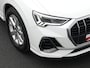 Audi Q3 45 TFSI e 245 pk S-tronic S-Line | Achteruitrijcamera | Navigatie | Adaptive Cruise