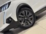 Peugeot e-2008 GT Pack 50kWh EV 136pk AUTOMAAT | SCHUIF/KANTELDAK | NAPPA LEDER | STOELVERW. | 18" EVISSA | KEYLESS ENTRY | ADAPTIVE CRUISE | NAVI | CAMERA