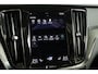 Volvo V60 2.0 B6 AWD Inscription / Opendak / Pilot assist / HK / CarPlay