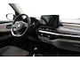 Suzuki Swift 1.2 Style Smart Hybrid | Navigatie | Cruise control | Parkeersensoren | Achteruitrijcamera | Climate control