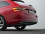 Skoda Superb Combi 1.5 TSI 150 pk DSG ACT Sportline Business | Panoramadak | Geheugenstoelen | Rondomzicht camera | Matrix LED | Stuur-/achterbankverwarming