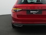 Skoda Superb Combi 1.5 TSI 150 pk DSG ACT Sportline Business | Panoramadak | Geheugenstoelen | Rondomzicht camera | Matrix LED | Stuur-/achterbankverwarming