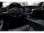 Volvo V60 2.0 T6 Plug-in hybrid AWD Plus Dark | Panoramadak | Semi Elek. trekhaak | 360° camera | Harman Kardon audio | Verwarmde voorruit | Adapt. Cruise Control | Voor -en achterstoelen verwambaar | Verwarmbaar stuurwiel | Elek. Bed. stoelen met Memory | Glazen pook | Blind Spot | Google Maps navigatie |