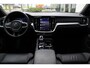 Volvo V60 2.0 T6 Plug-in hybrid AWD Plus Dark | Panoramadak | Semi Elek. trekhaak | 360° camera | Harman Kardon audio | Verwarmde voorruit | Adapt. Cruise Control | Voor -en achterstoelen verwambaar | Verwarmbaar stuurwiel | Elek. Bed. stoelen met Memory | Glazen pook | Blind Spot | Google Maps navigatie |