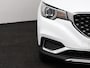 MG ZS MG EV Luxury 45 kWh | Leder | Navi | Panoramadak | Camera | Apple CarPlay | Adaptive Cruise Control | 90% State of Health |