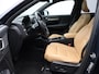 Volvo XC40 T5 247PK AWD Inscription / Panoramisch Dak / Trekhaak / 360gr Camera / Elek. Verstelbare Stoelen / BLIS / Keyless / All Season Banden /