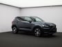 Volvo XC40 T5 247PK AWD Inscription / Panoramisch Dak / Trekhaak / 360gr Camera / Elek. Verstelbare Stoelen / BLIS / Keyless / All Season Banden /