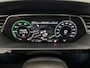 Audi Q8 e-tron 50 quattro S Edition 95 kWh 340 PK | Panoramadak | Head-Up | Comfortsleutel | 21-Inch | Matrix | Stoel/stuurverwarming | Ambient-Lightning |