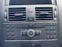 Mercedes-Benz C-klasse 180 CGI BlueEFFICIENCY Business Edition / Youngtimer /18 inch LM/ Distributie ketting verv 2024/