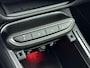 Fiat 600 1.2 100pk Hybrid La Prima | Navigatie | Camera | Lederen bekleding | Elektrisch verstelbare stoel
