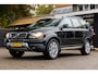 Volvo XC90 2.5 T5 Limited Edition Youngtimer I NL Auto I NAP I 7 Zits I Leder I Trekhaak I Climate I Cruise I Stoelverwarming