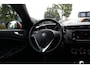 Alfa Romeo Giulietta 1.4 Turbo MultiAir Super - PANORAMA DAK - NAVI - STOEL VERW - UCONNECT - D.RIEM + W.P V.V. - 1E EIG!