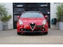 Alfa Romeo Giulietta 1.4 Turbo MultiAir Super - PANORAMA DAK - NAVI - STOEL VERW - UCONNECT - D.RIEM + W.P V.V. - 1E EIG!
