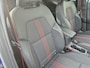 Renault Captur 1.3 TCe 140 R.S. Line Automaat / 1500kg Trekgewicht / Pack winter / Pack Cruising / Apple Carplay Android Auto / Stuur-, Stoel en Voorruitverwarming / Adaptief CC / Achteruitrijcamera / Keyless Entry/Start / Dealer onderhouden /