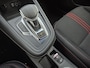 Renault Captur 1.3 TCe 140 R.S. Line Automaat / 1500kg Trekgewicht / Pack winter / Pack Cruising / Apple Carplay Android Auto / Stuur-, Stoel en Voorruitverwarming / Adaptief CC / Achteruitrijcamera / Keyless Entry/Start / Dealer onderhouden /