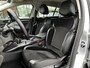 Renault Megane Estate 1.5 dCi Limited / Trekhaak / Keyless / PDC 360' / Camera / Lane assist / Cruise / DAB /