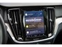 Volvo V60 2.0 T6 Plug-in hybrid AWD Plus Dark | Trekhaak | Adaptive Cruise Control | Panoramadak | 360 Camera | Harman/Kardon | Stuurverwarming | Stoelverwarming voor & achter | Power Seats | Sportstoelen |