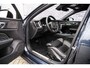 Volvo V60 2.0 T6 Plug-in hybrid AWD Plus Dark | Trekhaak | Adaptive Cruise Control | Panoramadak | 360 Camera | Harman/Kardon | Stuurverwarming | Stoelverwarming voor & achter | Power Seats | Sportstoelen |