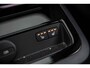 Volvo V60 2.0 T6 Plug-in hybrid AWD Plus Dark | Trekhaak | Adaptive Cruise Control | Panoramadak | 360 Camera | Harman/Kardon | Stuurverwarming | Stoelverwarming voor & achter | Power Seats | Sportstoelen |