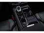 Volvo V60 2.0 T6 Plug-in hybrid AWD Plus Dark | Trekhaak | Adaptive Cruise Control | Panoramadak | 360 Camera | Harman/Kardon | Stuurverwarming | Stoelverwarming voor & achter | Power Seats | Sportstoelen |