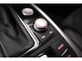 Audi A6 Avant 2.0 TFSI quattro S-Line Aut. [ Panoramadak Head-up Luchtvering ]