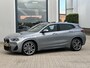 BMW X2 xDrive25e Business Edition Plus | NL-Auto/M-Sport/Carplay/Navi/Leder/Pano-Dak/19-inch/Sportstoelen/Head-Up/Sfeerverlichting