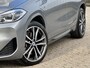 BMW X2 xDrive25e Business Edition Plus | NL-Auto/M-Sport/Carplay/Navi/Leder/Pano-Dak/19-inch/Sportstoelen/Head-Up/Sfeerverlichting