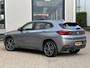 BMW X2 xDrive25e Business Edition Plus | NL-Auto/M-Sport/Carplay/Navi/Leder/Pano-Dak/19-inch/Sportstoelen/Head-Up/Sfeerverlichting