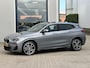 BMW X2 xDrive25e Business Edition Plus | NL-Auto/M-Sport/Carplay/Navi/Leder/Pano-Dak/19-inch/Sportstoelen/Head-Up/Sfeerverlichting
