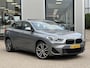 BMW X2 xDrive25e Business Edition Plus | NL-Auto/M-Sport/Carplay/Navi/Leder/Pano-Dak/19-inch/Sportstoelen/Head-Up/Sfeerverlichting