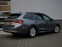 Skoda Octavia Combi 1.0 e-TSI 110pk DSG Business Edition | Elektrisch bedienbare achterklep | Trekhaak uitklapbaar | Voorstoelen verwarmd